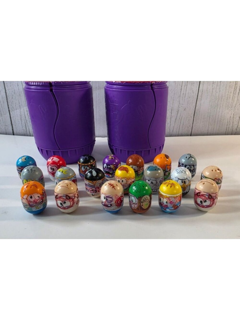 MIGHTY BEANZ MOOSE TOYS LOT 20 MIXED CHARACTERS 2 PURPLE CAPSULES PODS SLAM PACK
